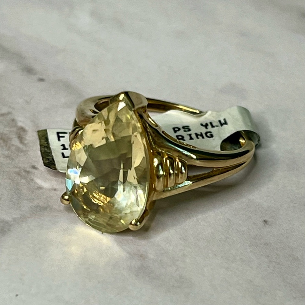 10k Gold Yellow Labradorite Faceted Pear Shape 4.72ct Ring Size 7.25 - Picture 2 of 7